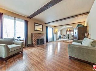 4312 10th Ave, Los Angeles, CA 90008