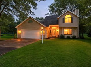 2429 Carleton Ave, Appleton, WI 54915