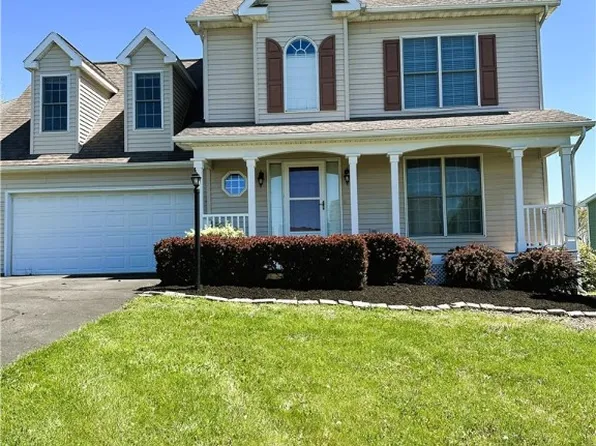 137 Saint Andrews Dr, Horseheads, NY 14845