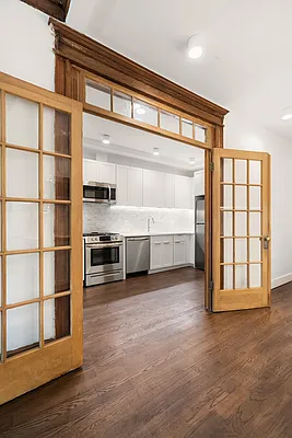 Rented by MNS | media 19