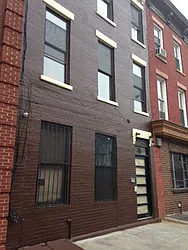 Rented by Premier Metro Realty Corp