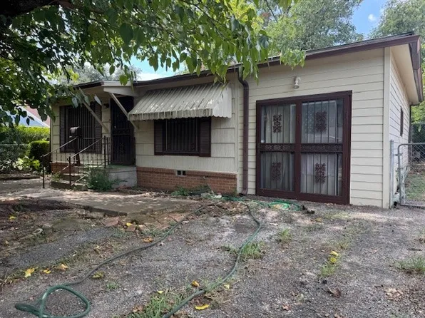 3608 Stanley Ave, Fort Worth, TX 76110