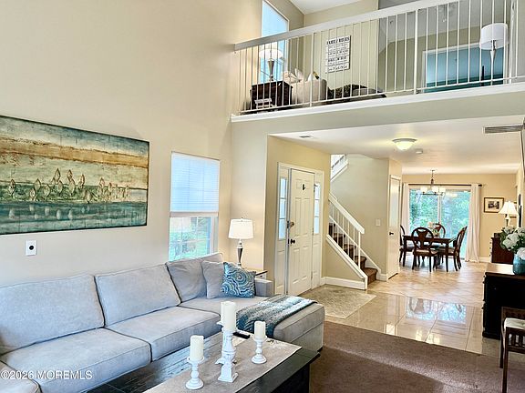 5th image of 2707 Greenspire Court #2707