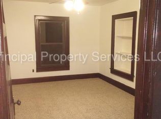 715 Pine St APT 3, Green Bay, WI 54301