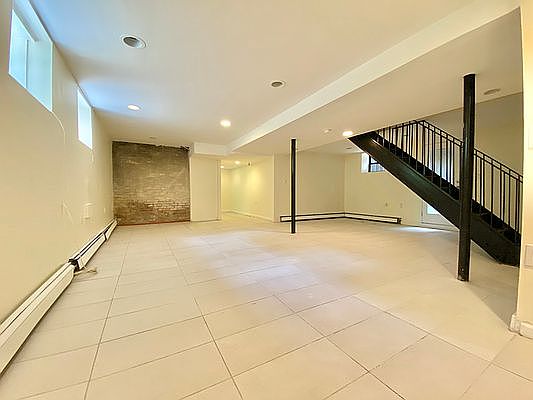 2nd image of 980 Bergen St APT 8