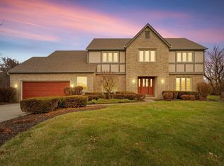 8756 Chateau Dr NW, Pickerington, OH 43147