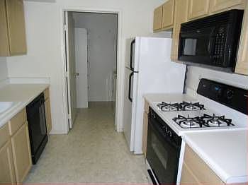 5th image of 950 Seven Hills Dr APT 1622