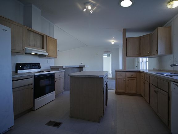 2nd image of 3335 W Solano Dr