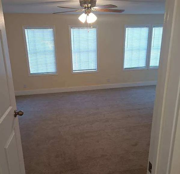 319 S Lee St #1 — Photo 12