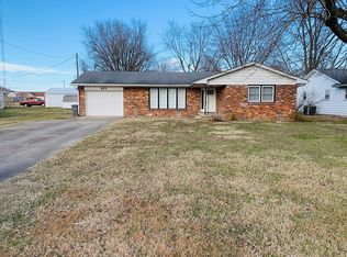 403 Redwood Dr, Seymour, IN 47274