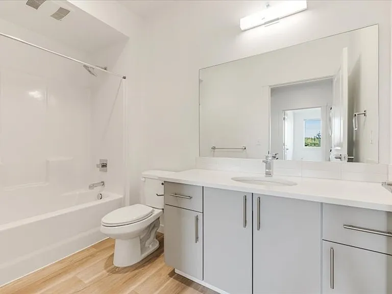 Hermoso View Apartments — Photo 55