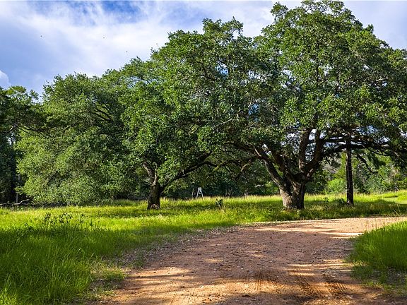 5th image of 2080 Zimmerscheidt Rd