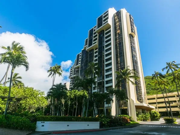 531 Hahaione St #211B, Honolulu, HI 96825