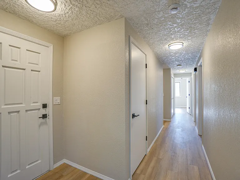 6206 NW Cherry St — Photo 17