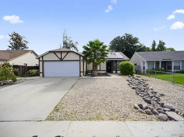 1072 Violet St, Hemet, CA 92545