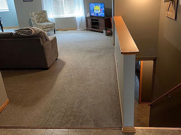 5th image of 7401 Silverthorn Dr