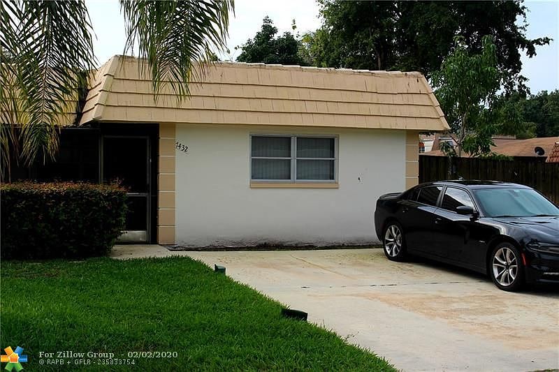 1st image of 7432 NW 76th Ct