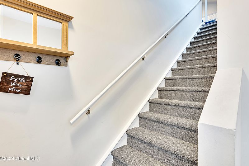 3rd image of 14 Ellis Avenue #8