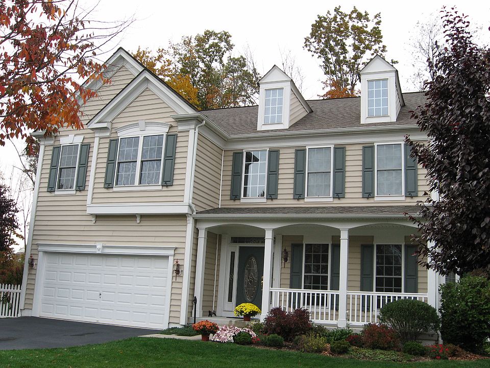 364 E Armstrong Drive