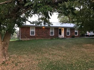 708 Hilltop Rd, Leitchfield, KY 42754