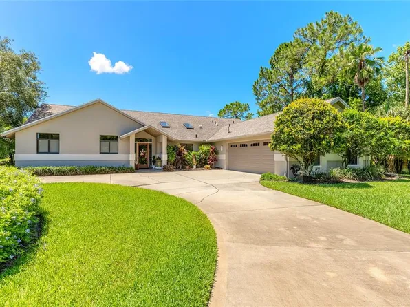 965 Club House Blvd, New Smyrna Beach, FL 32168