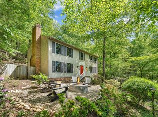 301 Coventry Ln SW, Roanoke, VA 24014