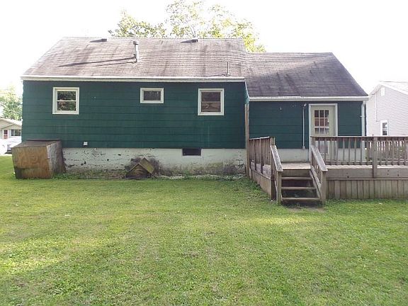 3rd image of 113 Mosher St