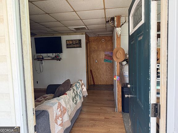 4th image of 235 Nature Path