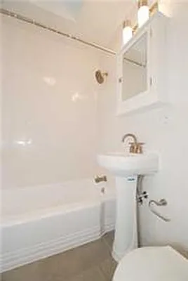 Rented by Buchbinder & Warren | media 16