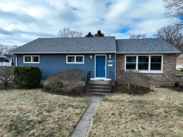 580 N Eastern Ave, Fall River, MA 02720