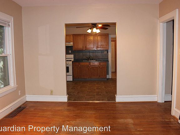 5th image of 2230 Buchanan St NE #2
