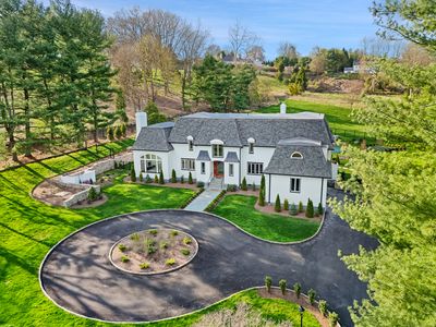680 Old Academy Road, Fairfield, CT, 06824
