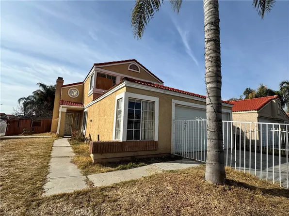 1462 Almond Dr, Perris, CA 92571