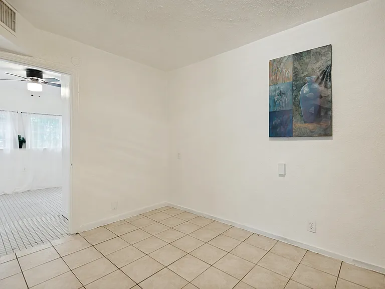 403 N Britain Rd #403B — Photo 5