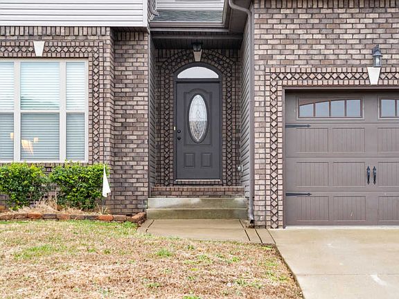 3rd image of 1765 Apache Way