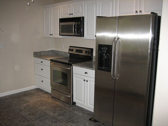Stainless appliances