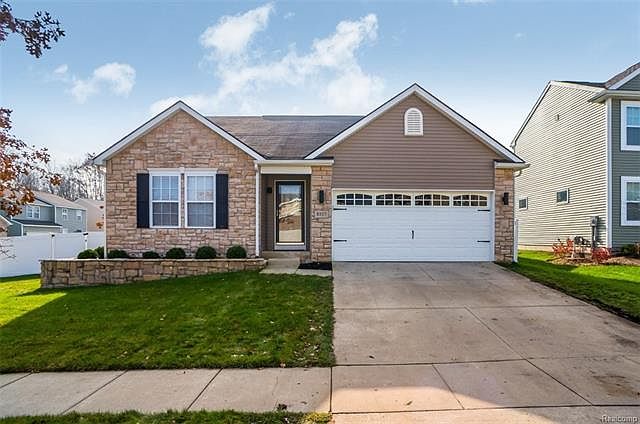 1st image of 8557 Chippewa River Dr