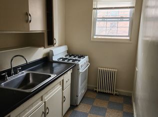 100 Schuyler Rd #201, Silver Spring, MD 20901