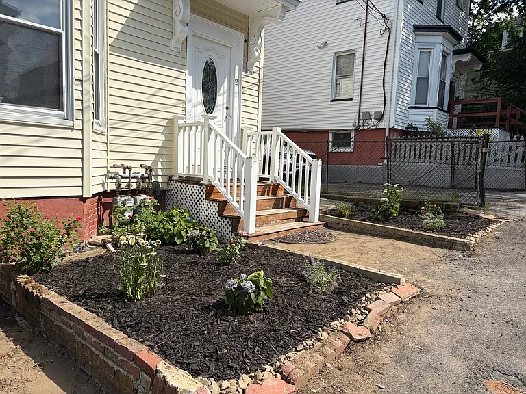 2 Hillside Ave #2 — Photo 15