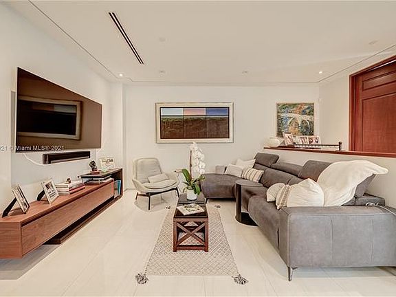 4th image of 7490 SW 56th Ct #7490