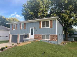 1314 R D Mize Rd, Grain Valley, MO 64029
