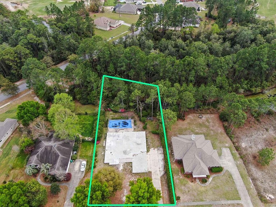 1st image of 69 Club House Dr W