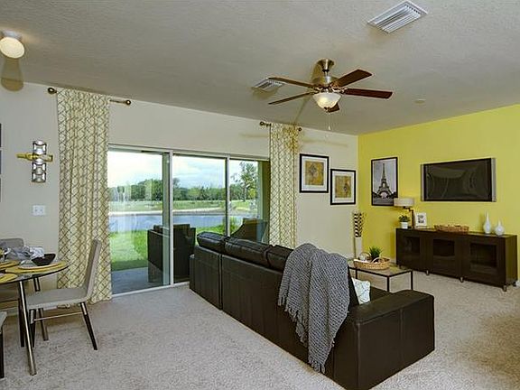 3rd image of 12719 Buffalo Run Dr