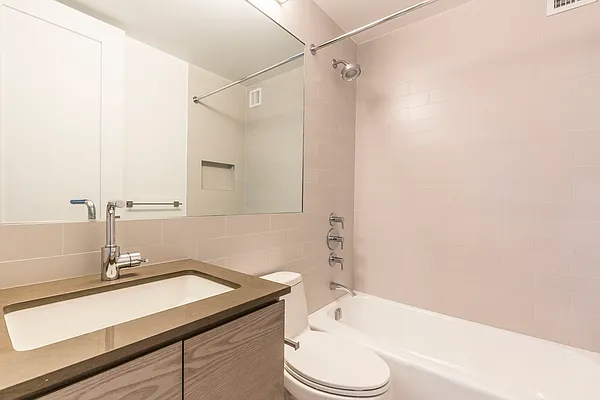 Rented by The Dermot Realty Management Company | media 20