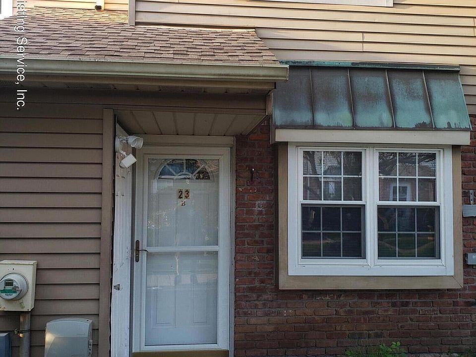 1st image of 23 E Franklin Ln APT B