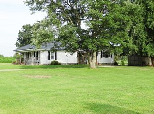 23927 Galatia Post Rd, Carrier Mills, IL 62917