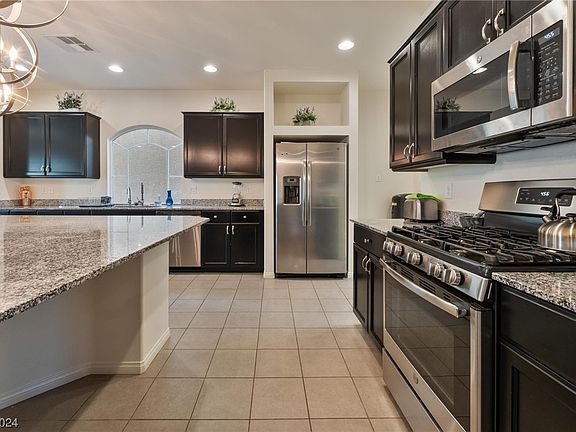 5th image of 6550 Foley Estate Ave