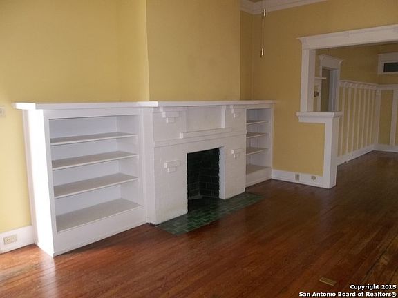 3rd image of 2507 McCullough Ave