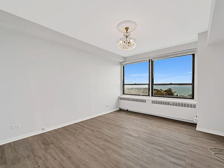 4180 Marine Terrace Apartments — Photo 144