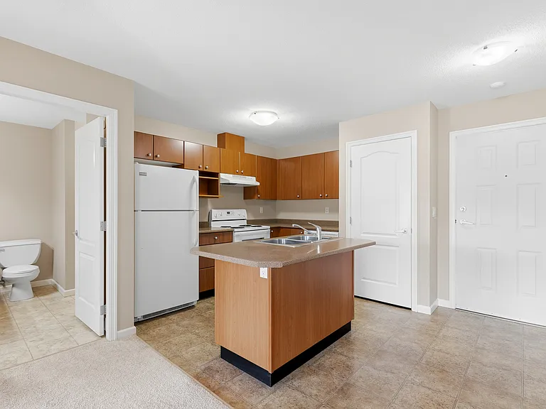 7556 Topaz Dr — Photo 9